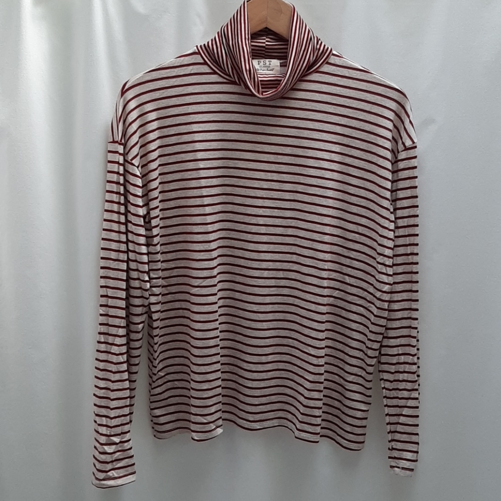 NIP PST Oatmeal/burgundy rayon striped L